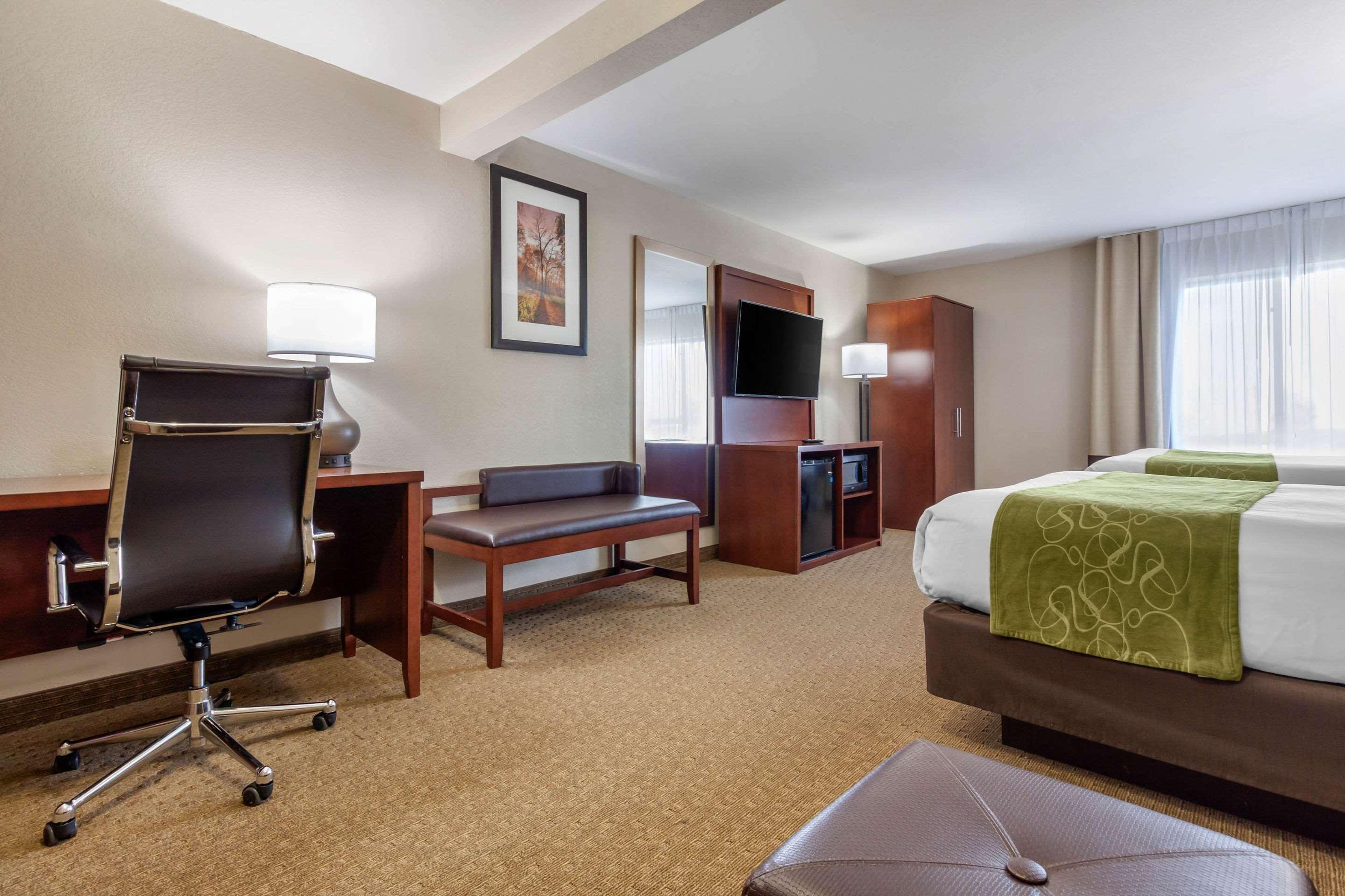 Comfort Suites Omaha East-Council Bluffs Exterior foto