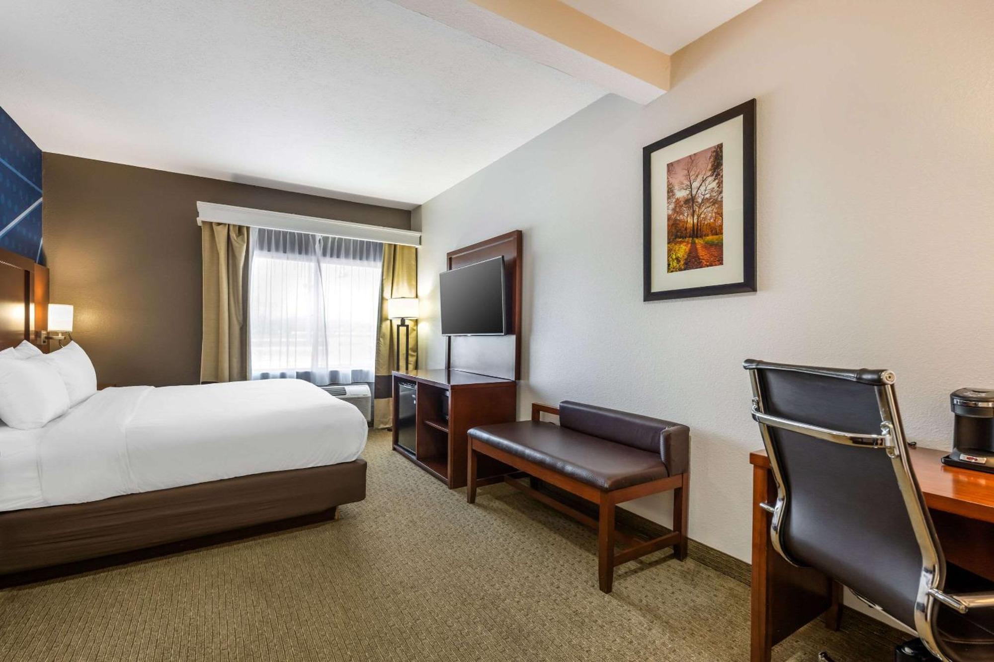 Comfort Suites Omaha East-Council Bluffs Exterior foto